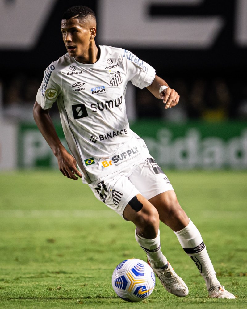 引发球迷纷 引发球迷纷